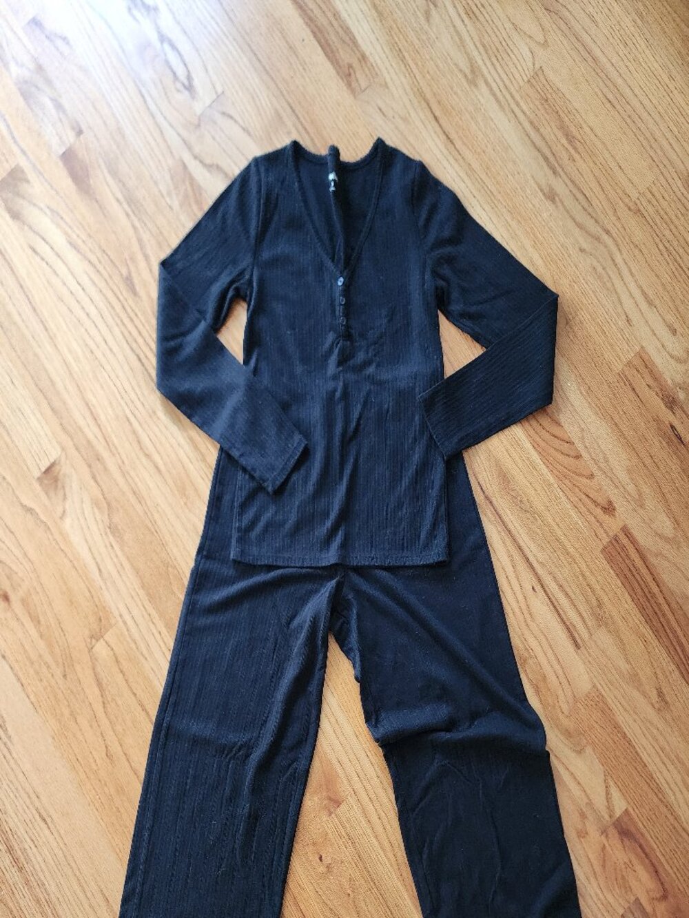 GapBody Ribbed Long Sleeve Pajama Set Black - Size Small (EUC)